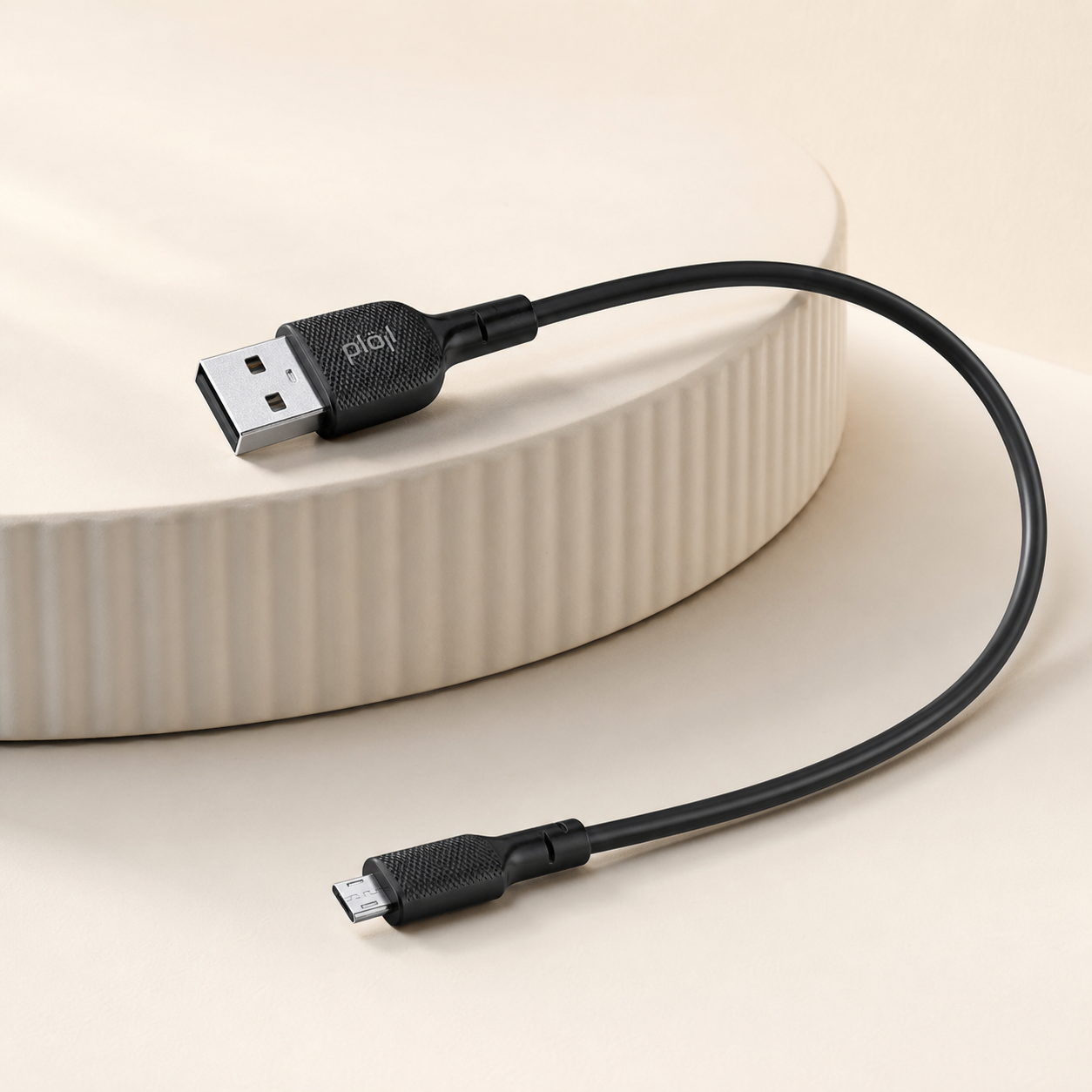 كابل USB-A إلى Micro-USB أسود
